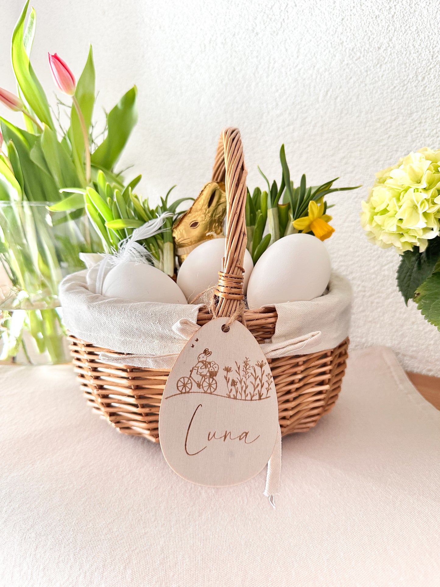 Osterkorb mit Anhänger und Name