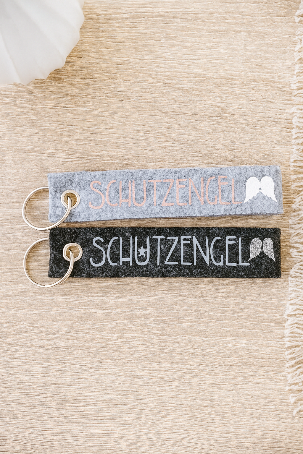 Schlüsselanhänger aus Filz „Schutzengel“