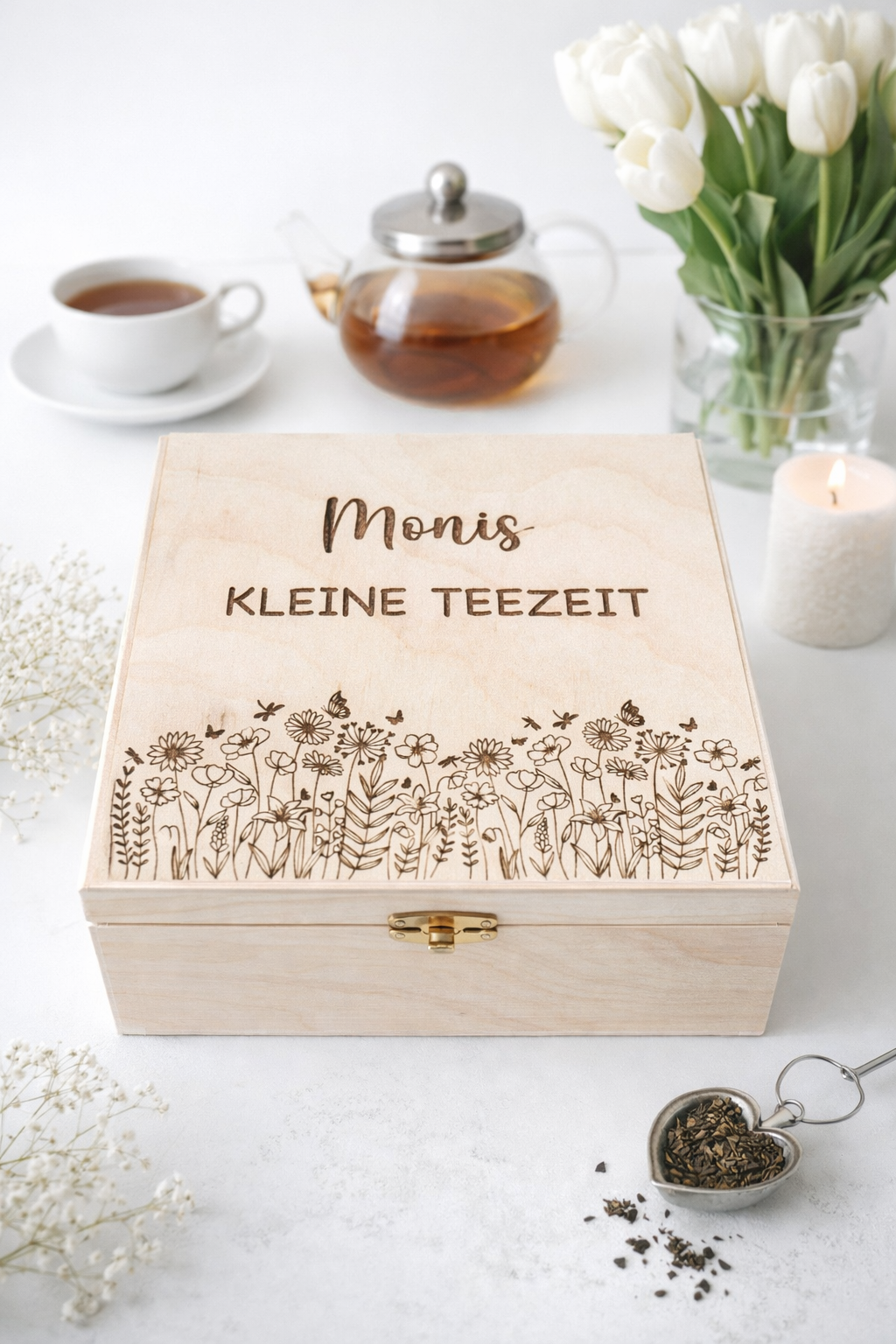 Personalisierte Tee-Holzbox mit Gravur " Kleine Teezeit"