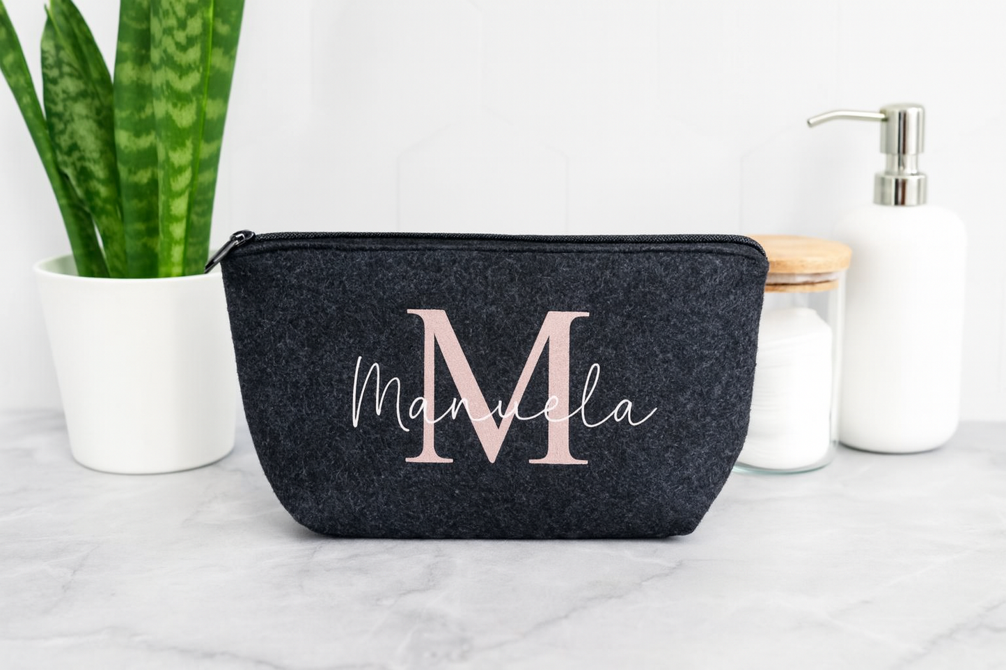 Personalisierte Kosmetiktasche mit Initialen und Name