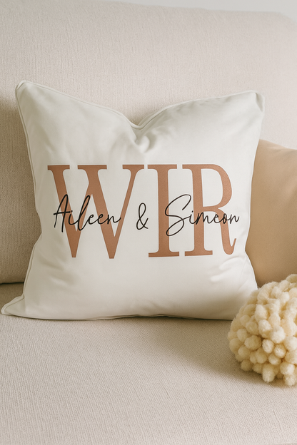 KIssenbezug „WIR“ personalisiert