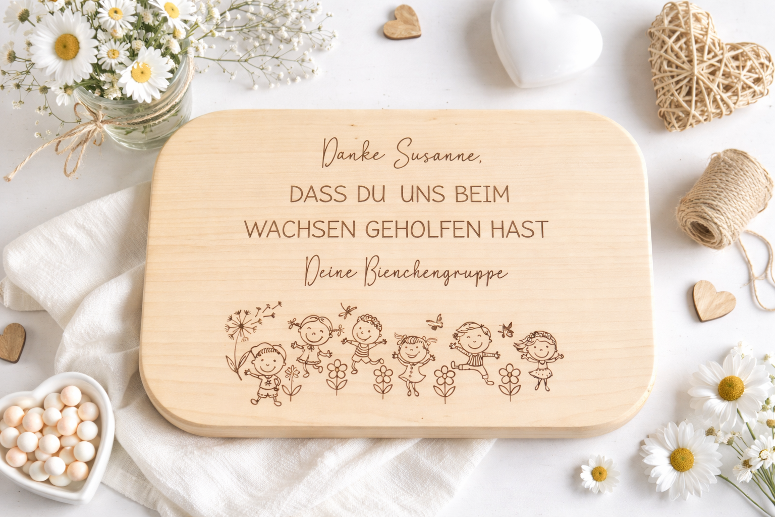 Holz Frühstücksbrett personalisiert mit Name und Dankestext als Geschenk Geburtstag Lehrer Erzieher
