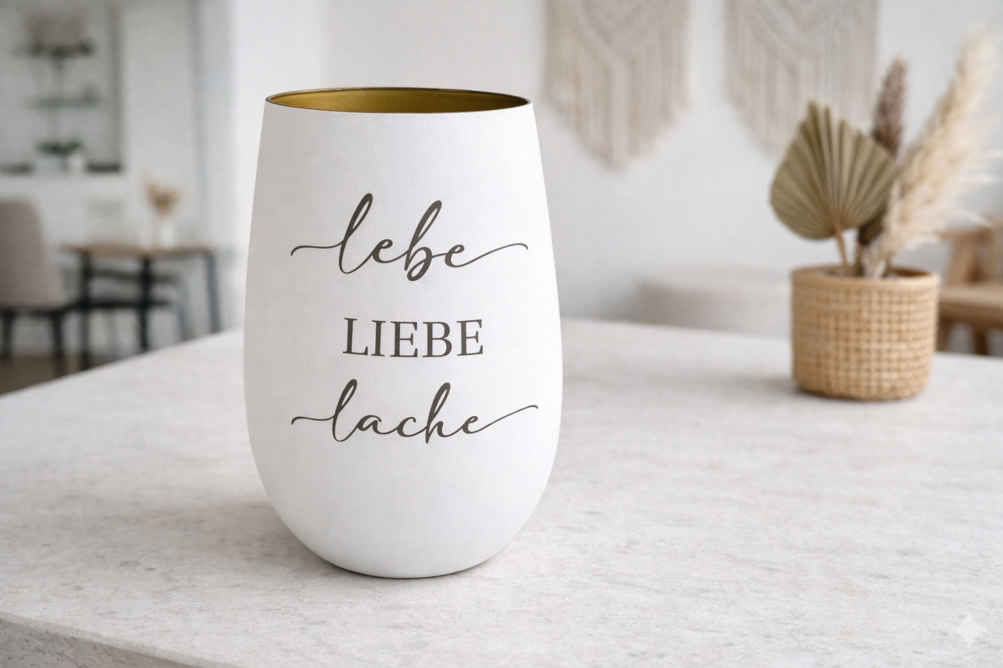 Windlicht graviert mit Spruch lebe liebe lache als Geschenk für beste Freundin oder kleine Aufmerksamkeit.
