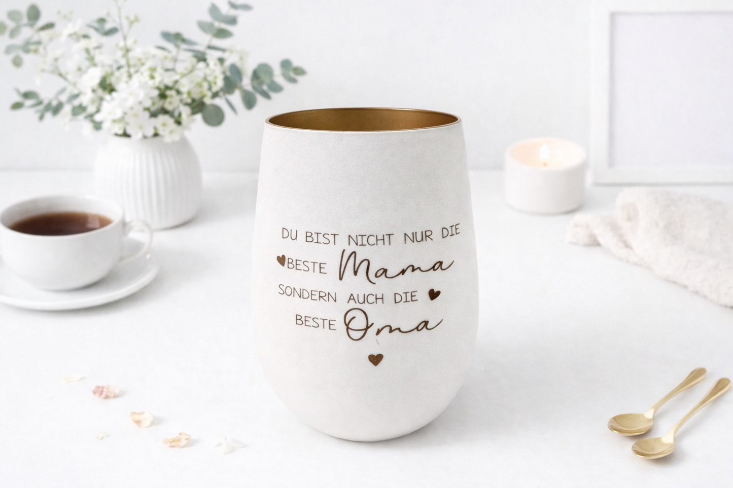 Windlicht mit Spruch beste Mama und Oma mit goldener Innenseite als Muttertagsgeschenk
