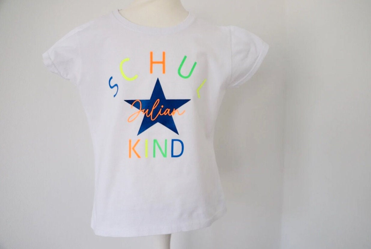 Personalisiertes Kinder T-Shirt „Schulkind“