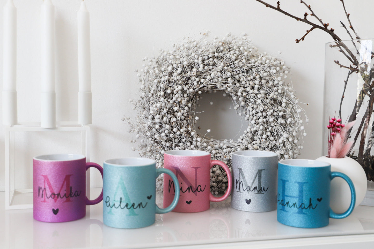 Personalisierte Glitzertasse mit Namen und Inital