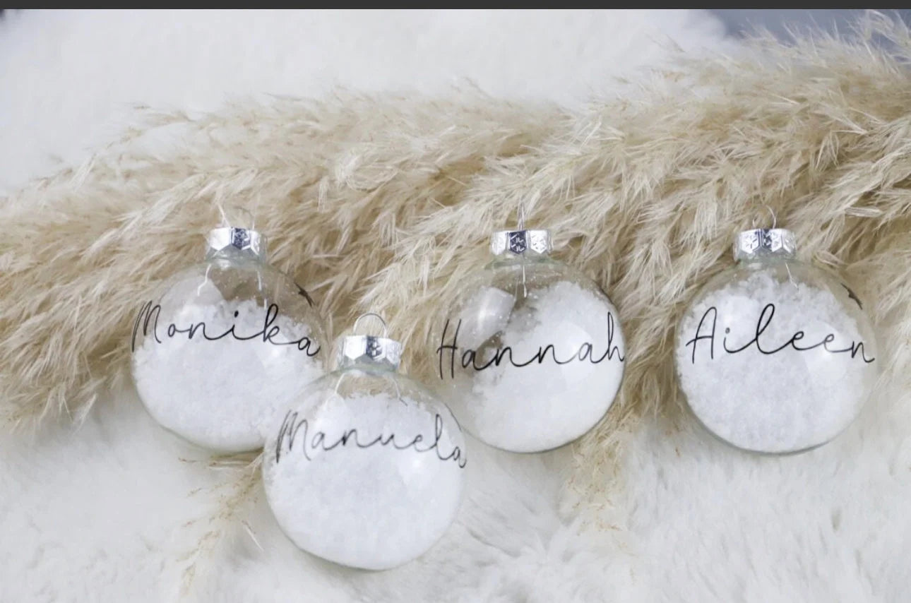 Personalisierte Weihnachtskugel mit Namen