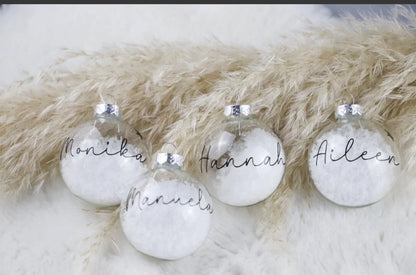Personalisierte Weihnachtskugel mit Namen
