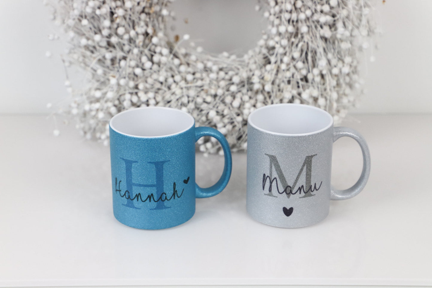 Personalisierte Glitzertasse mit Namen und Inital