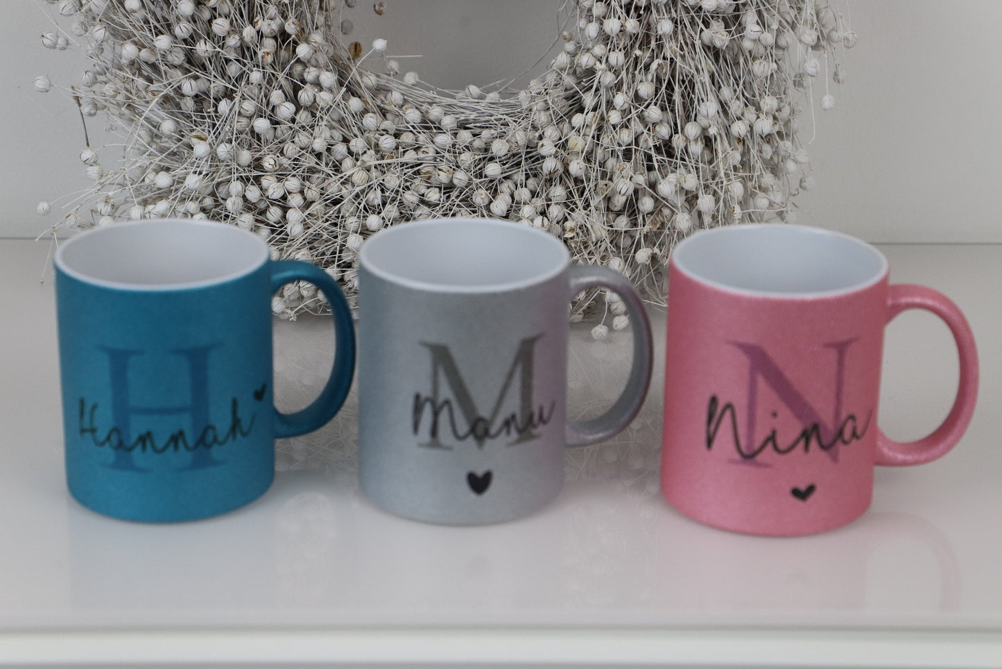 Personalisierte Glitzertasse mit Namen und Inital