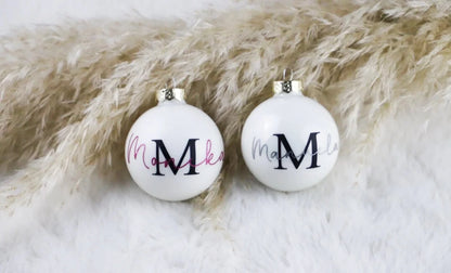 Weihnachtskugel mit Initial und Name(personalisiert)