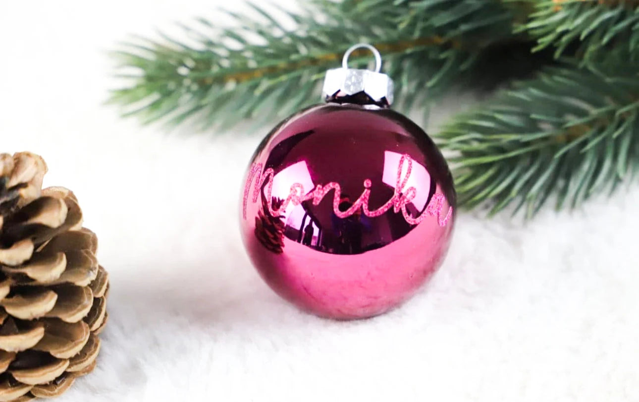 Personalisierte Weihnachtskugel