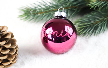 Personalisierte Weihnachtskugel
