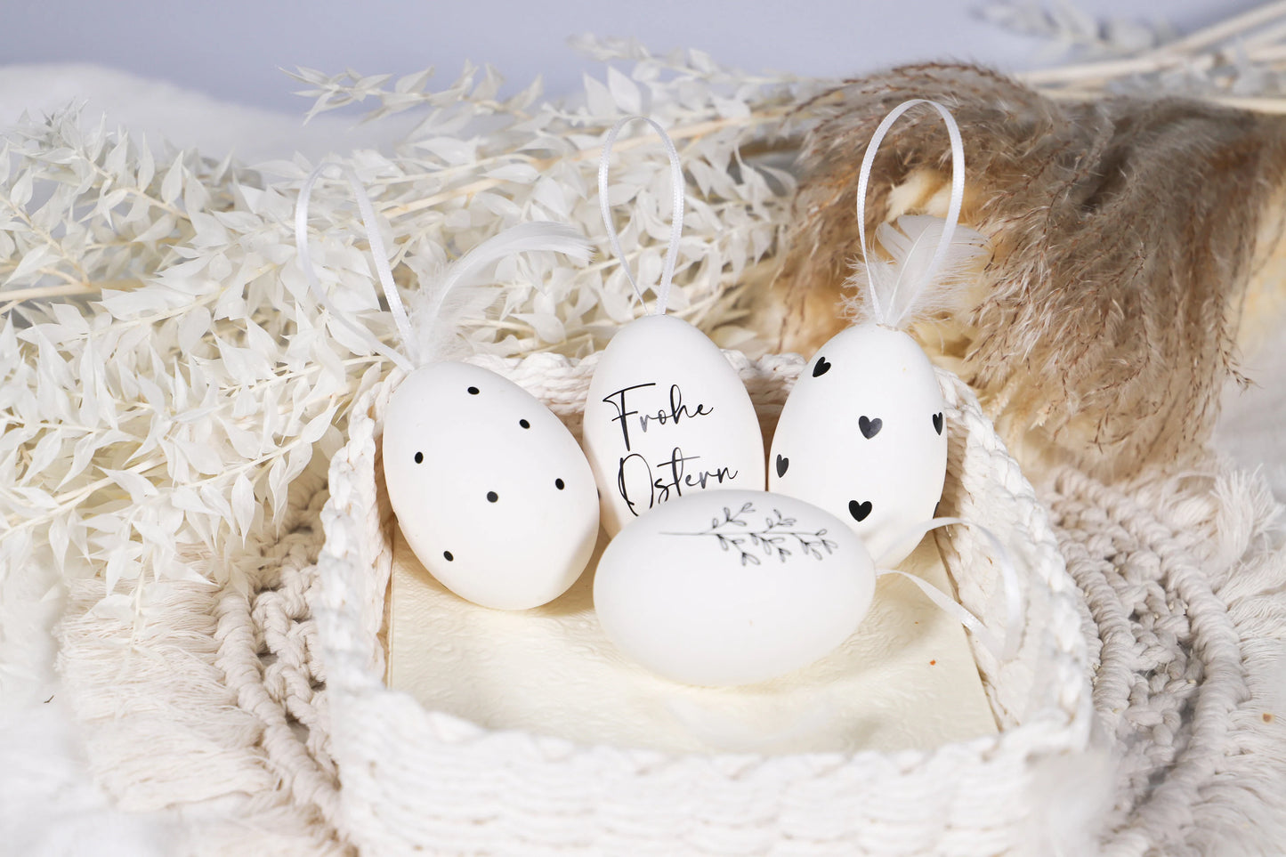 Ostereier mit Ostermotiv